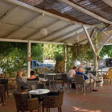 Zafiria Hotel