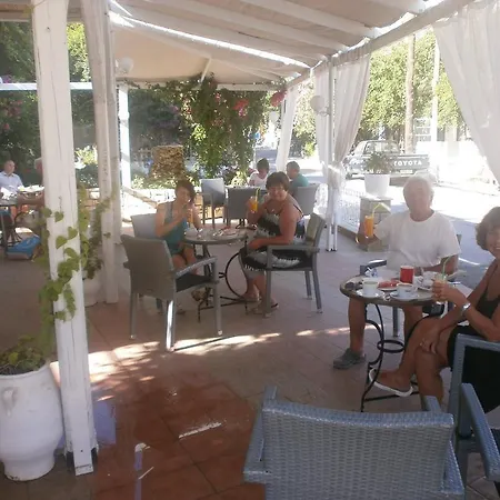 Zafiria 2* Matala (Crete)